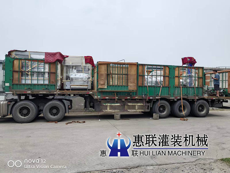 白酒灌裝機(jī)生產(chǎn)線發(fā)貨貴州